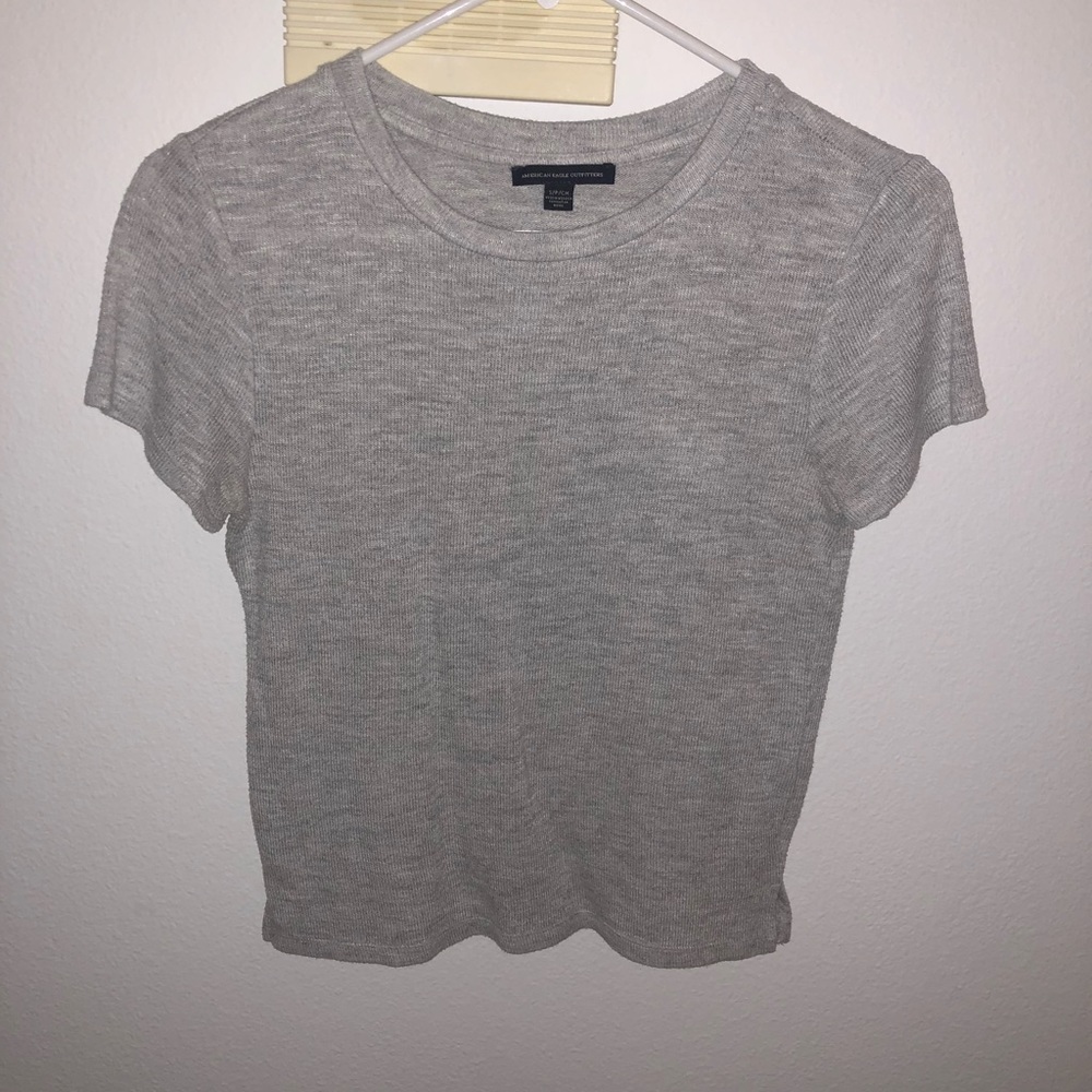 American Eagle Gray T-shirt